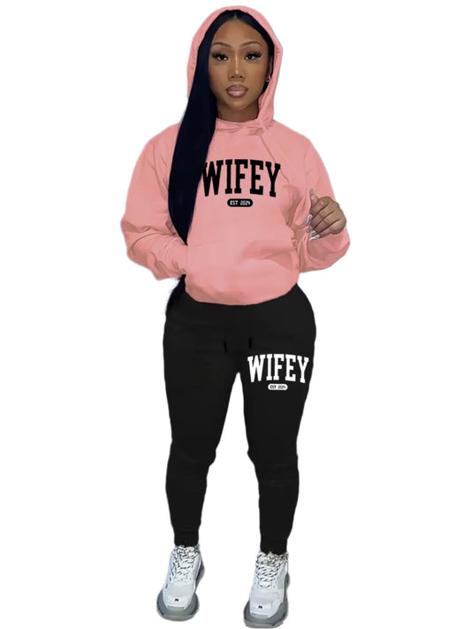 'Wifey' Graphic Fleece-Lined Hoodie and Joggers Set for Women