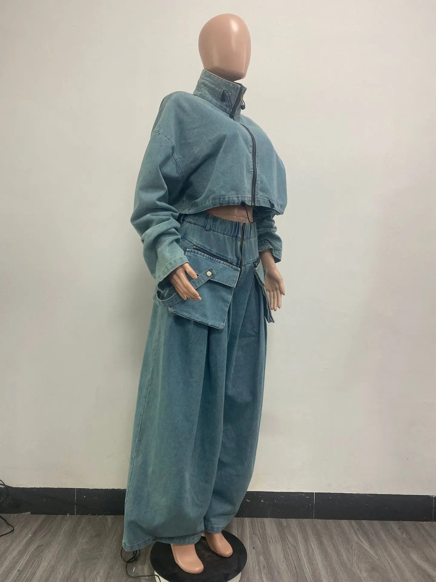 High Fashion Retro Trend Setter Two Piece Denim Blue Jean Set for Women Wide Leg Loose Fit